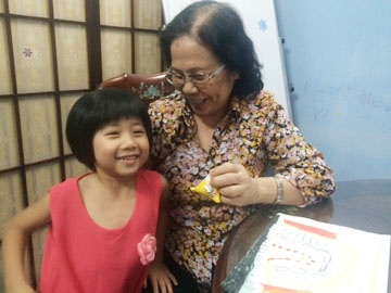 Nu giao su mang co hoi cho hang ngan cap vo chong vo sinh hinh anh