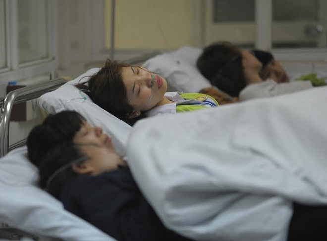 Ha Noi tong kiem tra viec su dung cac tang ham de xe hinh anh