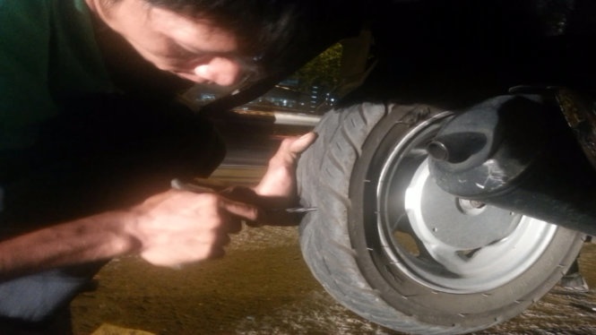 Vu pha xe kiem tien: De xuat phat 3 diem sua xe hinh anh