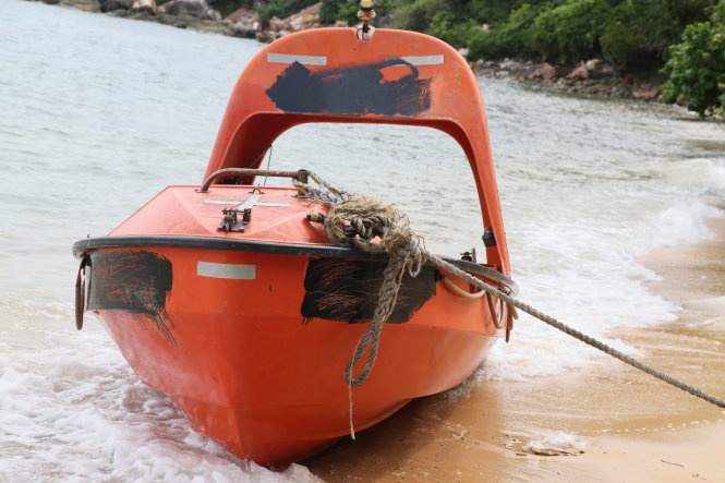 Các nghi phạm đã xóa số xuồng khi chạy trốn.