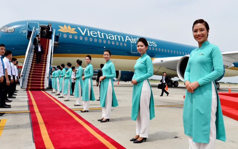 Vietnam Airlines tiep nhan 'sieu tau bay A350' hinh anh