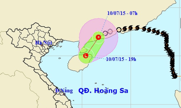 Bão suy yếu khi hướng về vịnh Bắc Bộ. Ảnh: NCHMF.