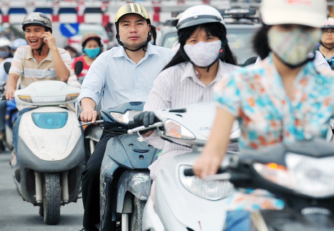 Kien nghi Chinh phu dung thu phi bao tri duong bo voi xe may hinh anh