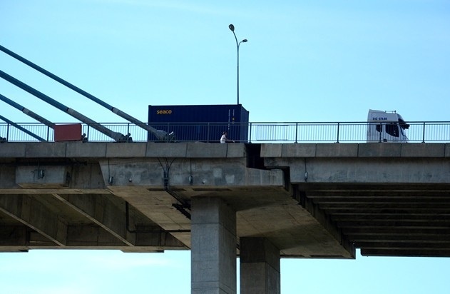 Tong giam doc Cong ty cau Phu My noi ve 'khe nut' hinh anh