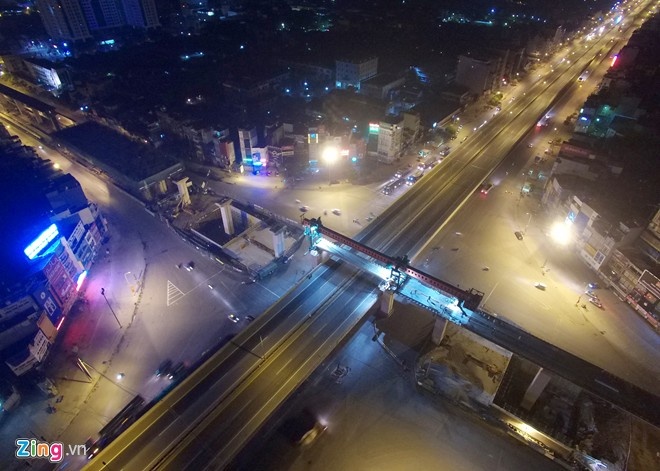 Thi công đường sắt Cát Linh - Hà Đông. Ảnh: Hoàng Anh.