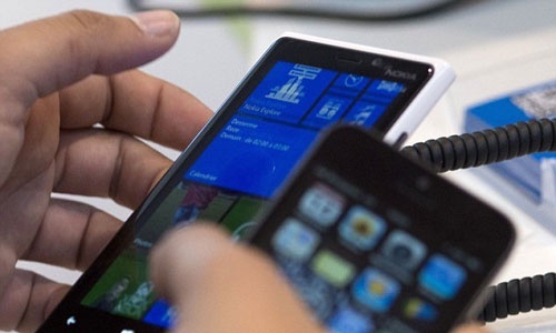 Dieu tra vu xuc pham Bi thu tinh uy qua dien thoai hinh anh