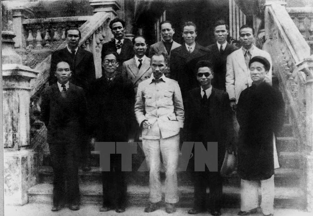 Chính phủ lâm thời được thành lập ngày 25/8/1945  do Chủ tịch Hồ Chí Minh làm Chủ tịch. (Nguồn: Tư liệu TTXVN)