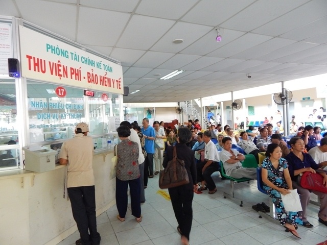 Từ 1/9, khám chữa bệnh ngày nghỉ, lễ được thanh toán BHYT