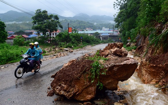 Canh bao ngap lut va lu quet tai nhieu tinh phia Bac hinh anh