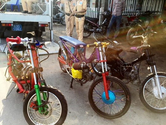 Bat 'lo' chuyen do xe cho quai xe hinh anh