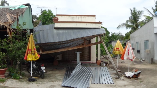 Mua da va loc xoay kinh hoang, dan Tinh Bien hoang so hinh anh