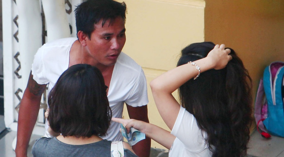 Lam the nao de dep bo nan 'chat chem' du khach? hinh anh