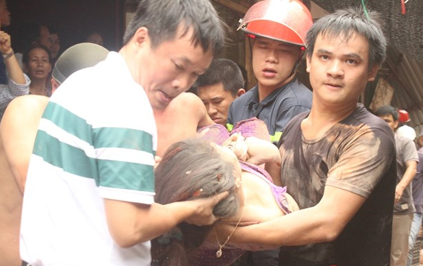 'Sau tieng dong nhu sam, biet thu do sap' hinh anh