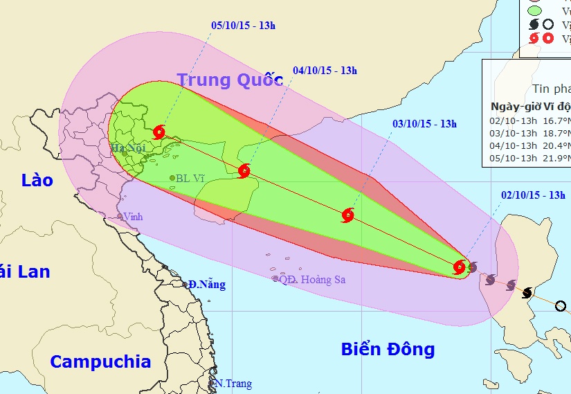 Con bao co suc gio 90 km/h tien vao Bien Dong hinh anh