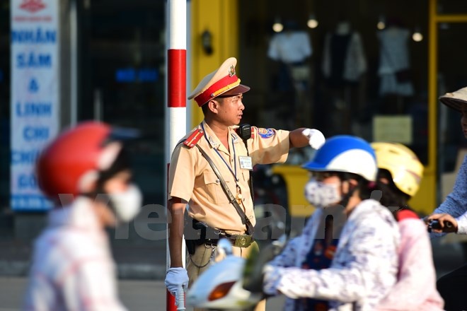 Cong an ket luan vu clip 'to' canh sat giao thong danh nguoi hinh anh