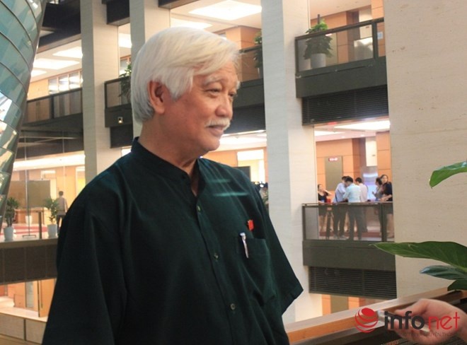 Dat ten duong Nguyen Ba Thanh o Da Nang: Nen cho sau 10 nam? hinh anh