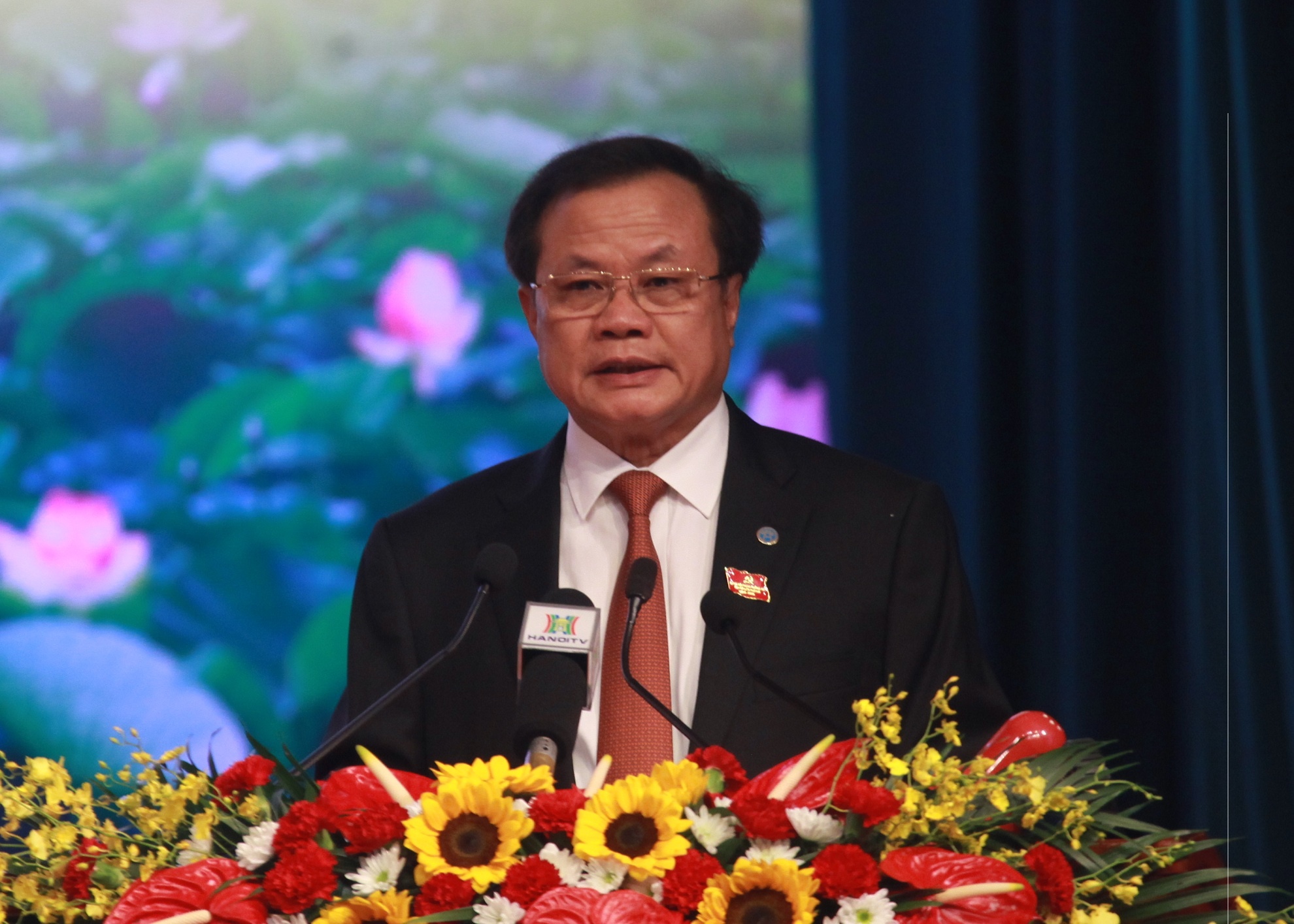 Bí thư thành ủy Hà Nội Phạm Quang Nghị và hai Phó bí thư