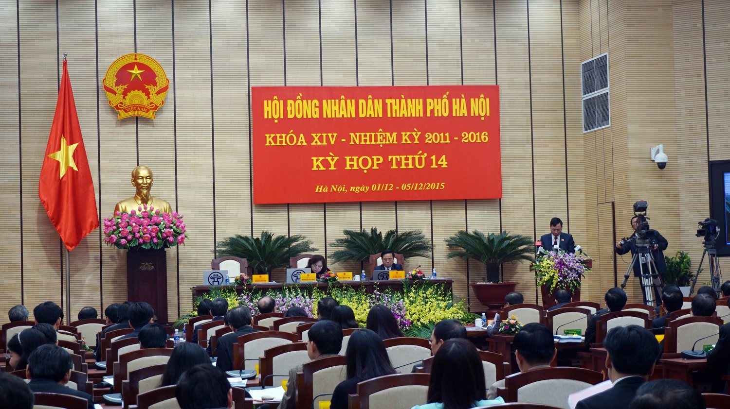 Dai bieu HDND tho o voi ke hoach giam un tac 2.200 ty hinh anh