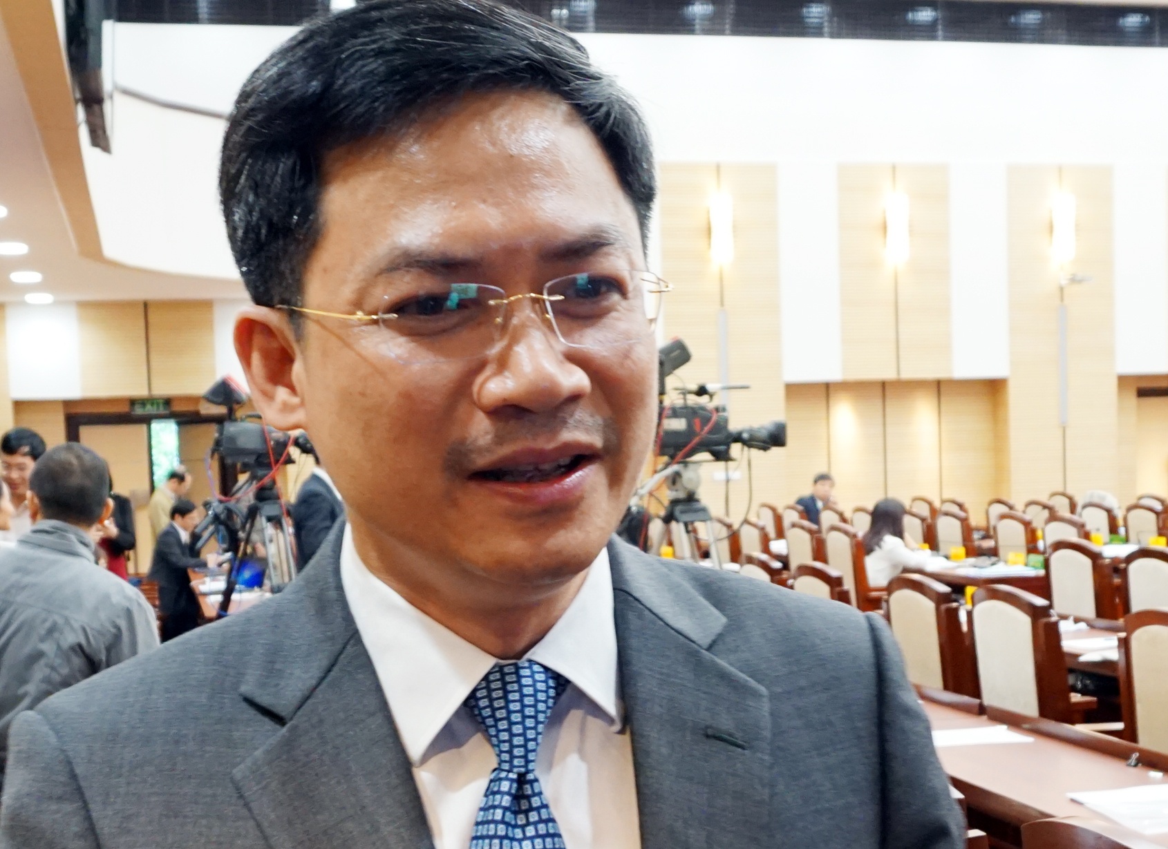 Ngoi tu van lam giam doc doanh nghiep o Ha Noi hinh anh