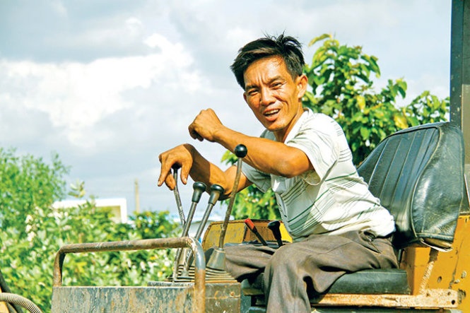 Chan liet, chi thep hinh anh