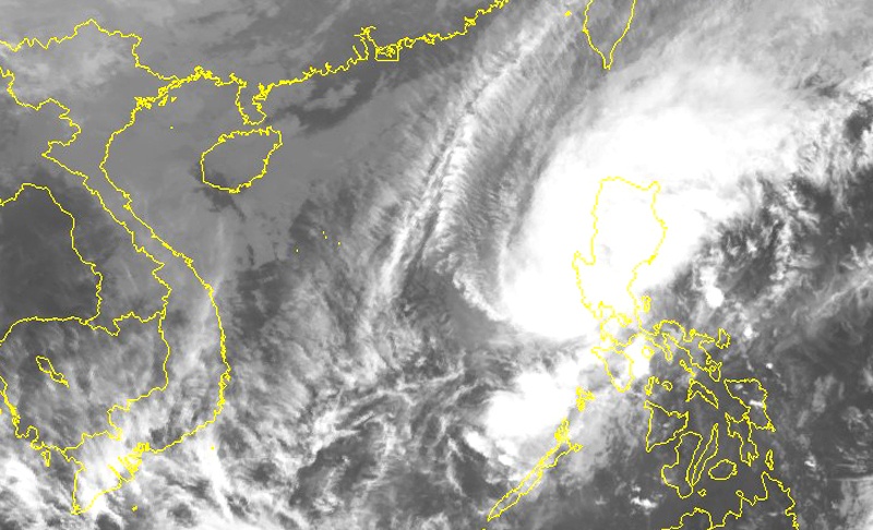 Bao Melor manh cap 12 khi vao Bien Dong hinh anh