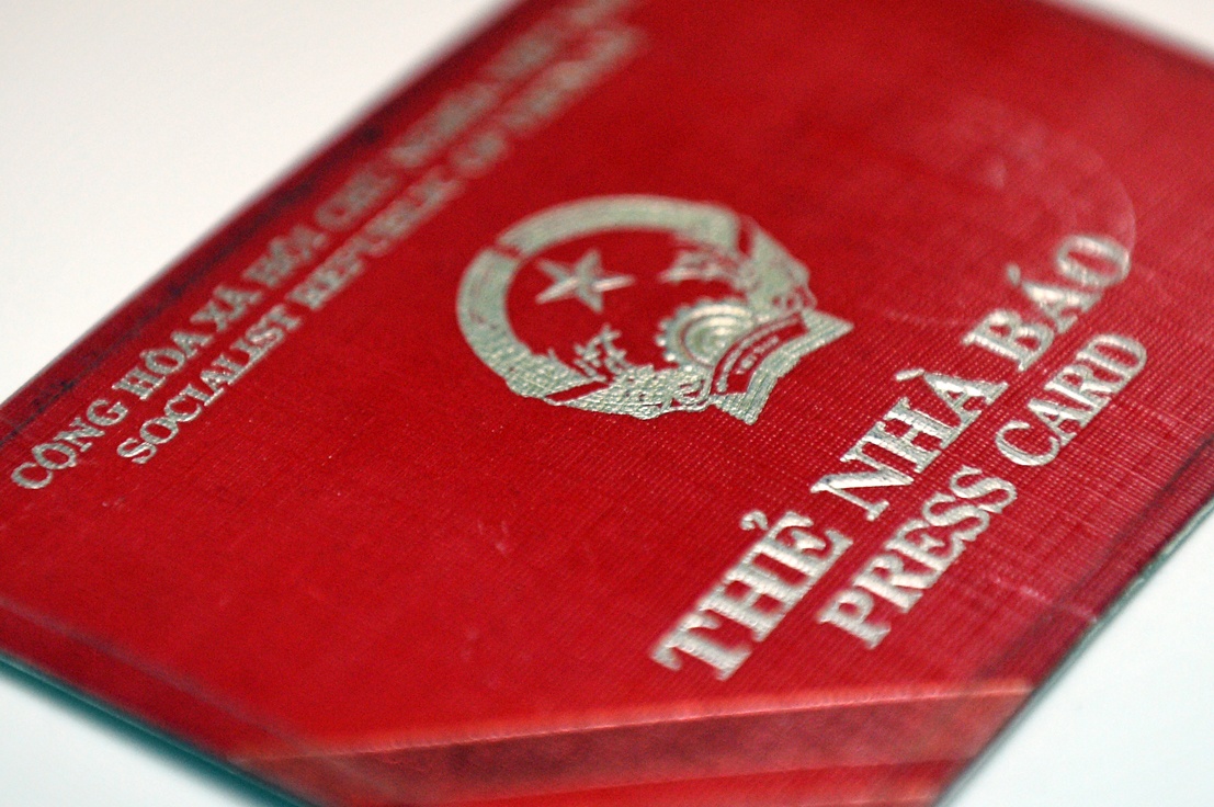 Nam 2015: Phat 1,5 ty voi cac co quan bao chi hinh anh