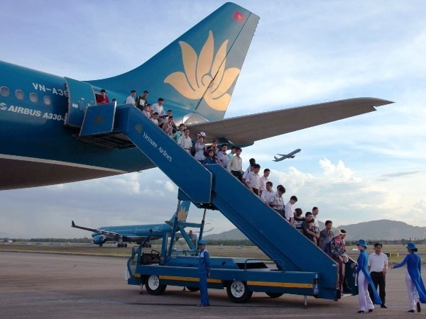 Vietnam Airlines tang 800 chuyen trong dip Tet hinh anh