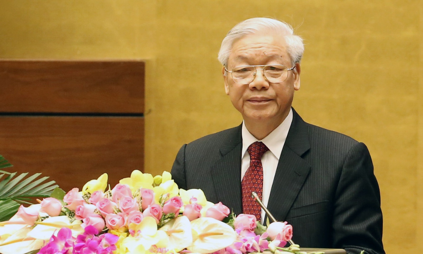 Quoc hoi dat nen tang xay dung nen dan chu XHCN hinh anh