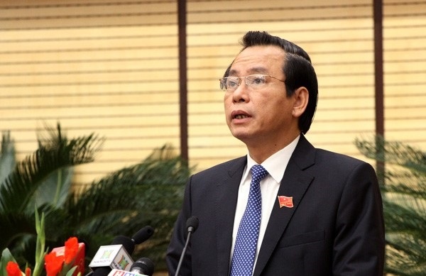 Ong Vu Hong Khanh lam Chu tich Mat tran to quoc Ha Noi hinh anh