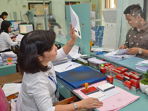 Ha Noi dat chi tieu tiet kiem 1.500 ty de tang luong hinh anh