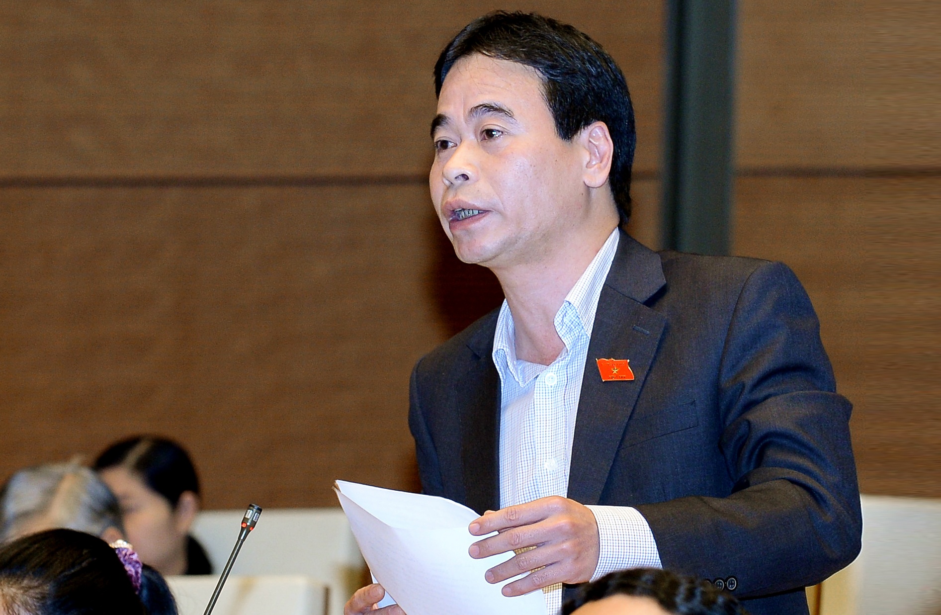 'Dung den do dung luat bi coi la ham' hinh anh