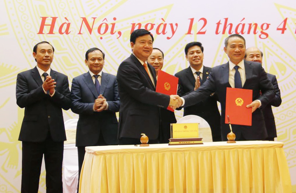 ban giao chuc Bo truong Giao thong anh 1