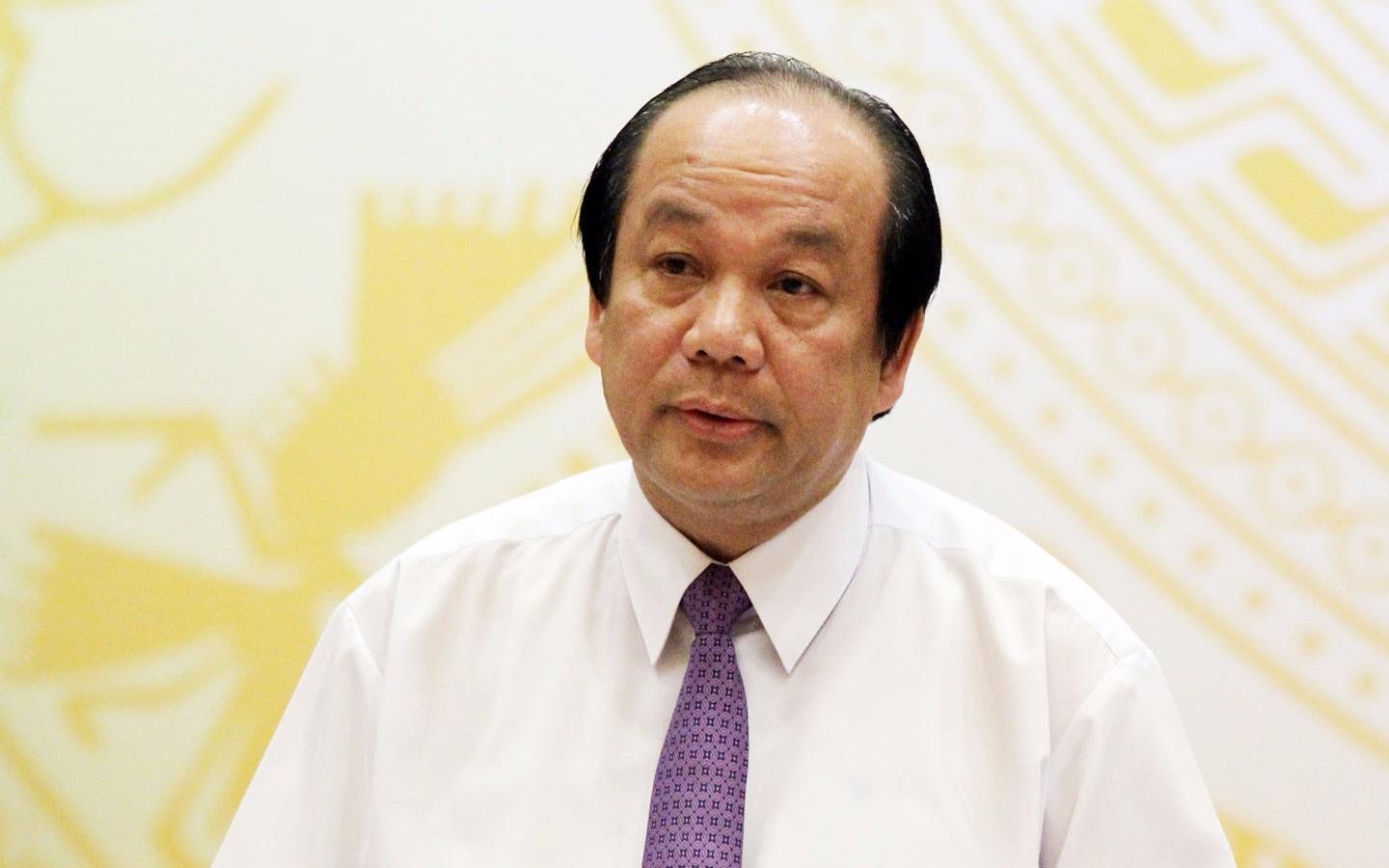 Chinh phu noi khong voi tham nhung, lang phi hinh anh