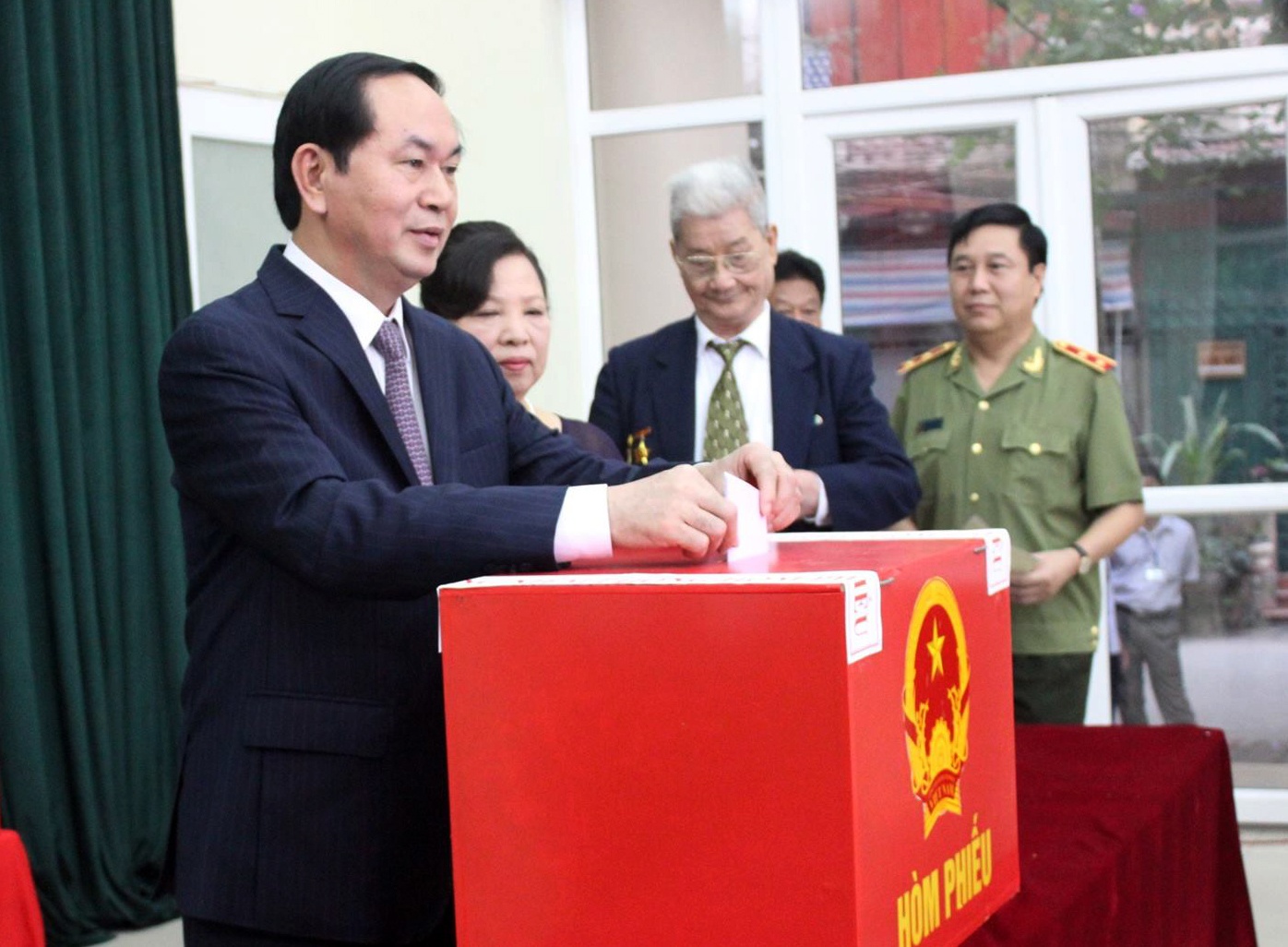 bau cu dai bieu Quoc hoi anh 1