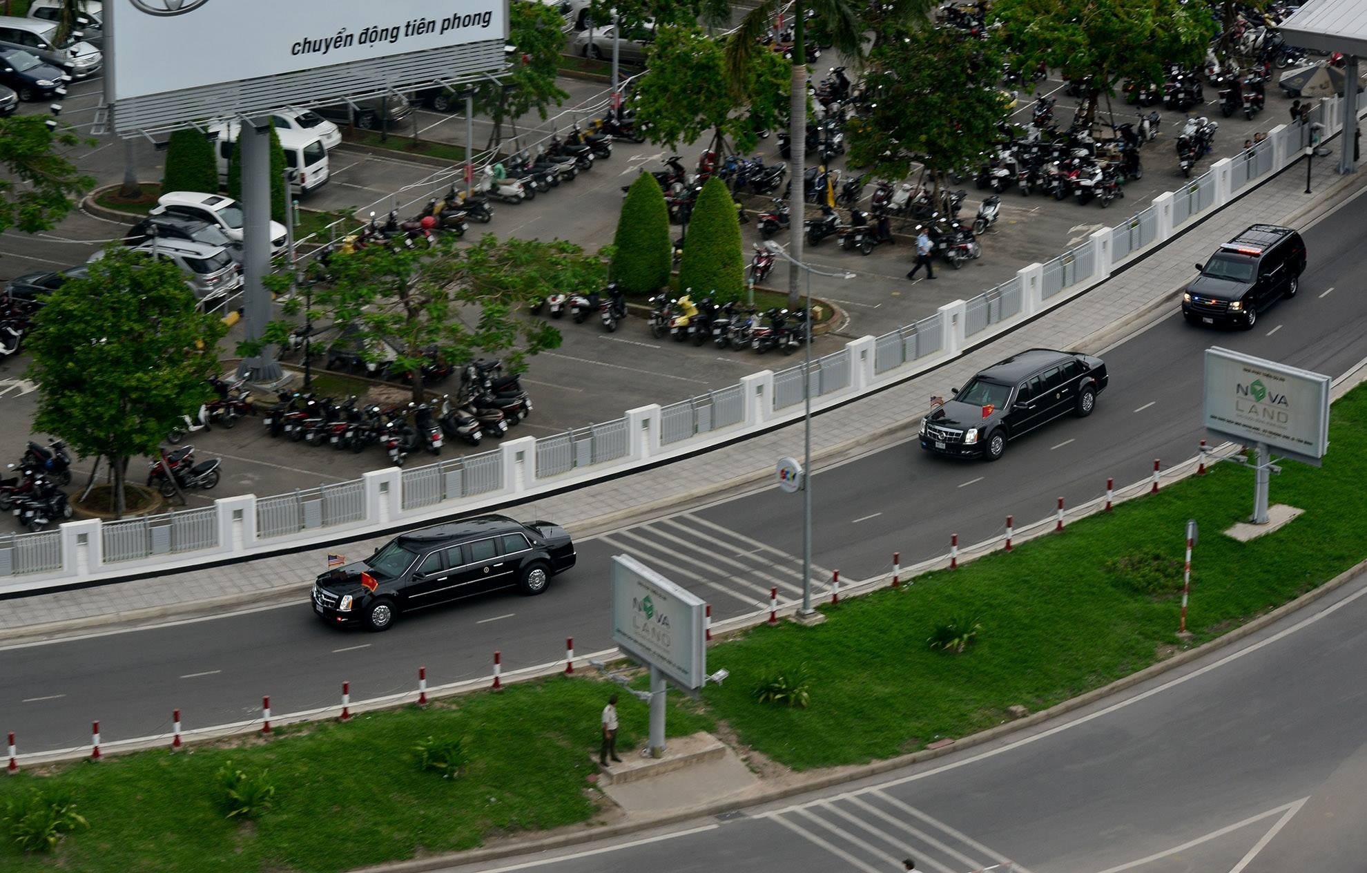 Tong thong My toi Viet Nam anh 2