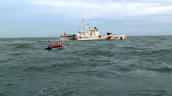 máy bay CASA-212 ảnh 2 may bay CASA-212 anh 2