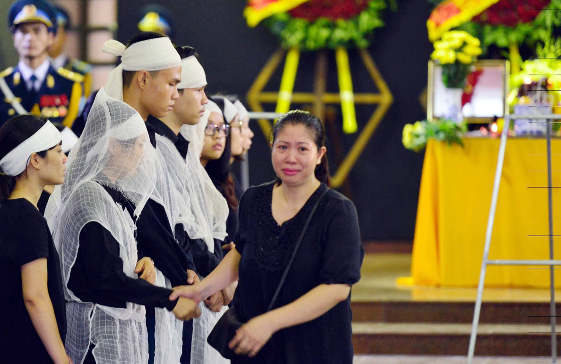 tang le phi hanh doan CASA-212 anh 7