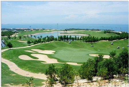 Thu tuong chap thuan viec xay san golf 27 lo tai Cam Ranh hinh anh