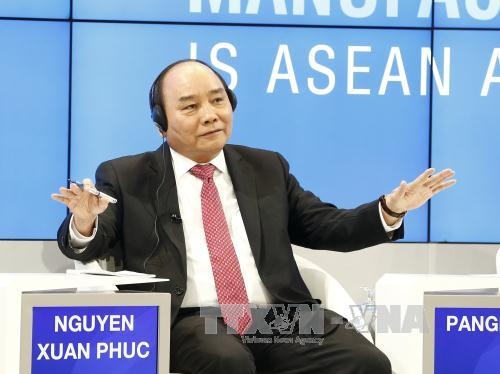 Thu tuong di Campuchia du hoi nghi bang may bay thuong mai hinh anh