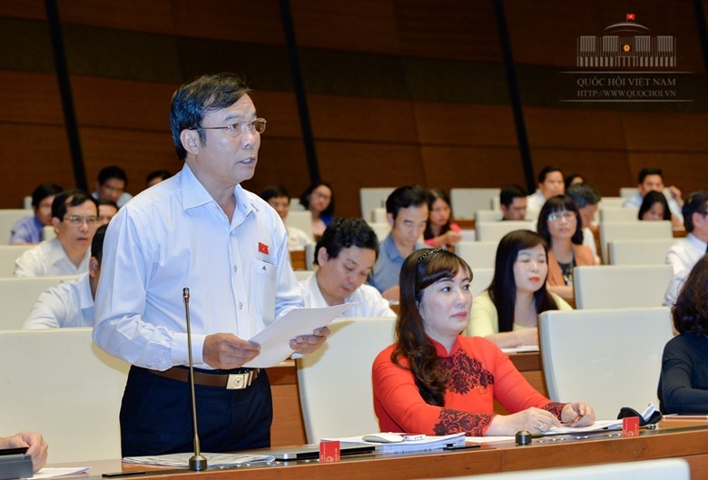 tàu vỏ thép han gỉ ảnh 1 tau vo thep han gi anh 1