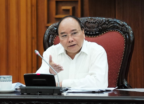 Thu tuong lam viec voi To tu van kinh te hinh anh