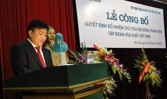 uy ban kiem tra trung uong anh 2