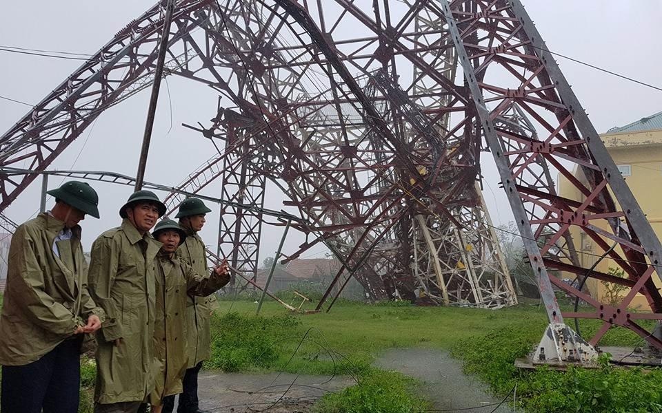 Mat dien dien rong do bao so 10, it nhat 4 nguoi chet hinh anh