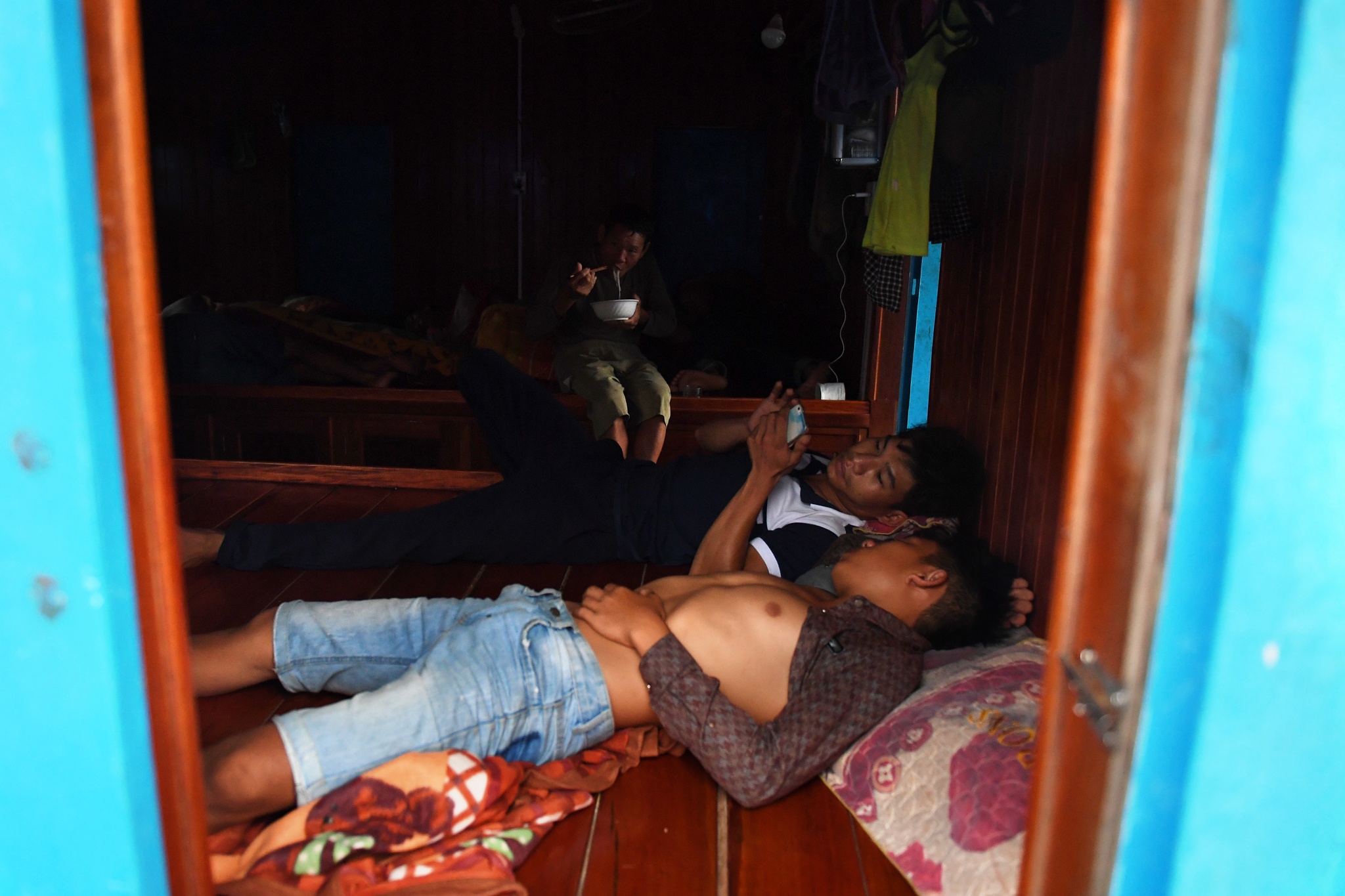 au tau nghin ty trong bao anh 3