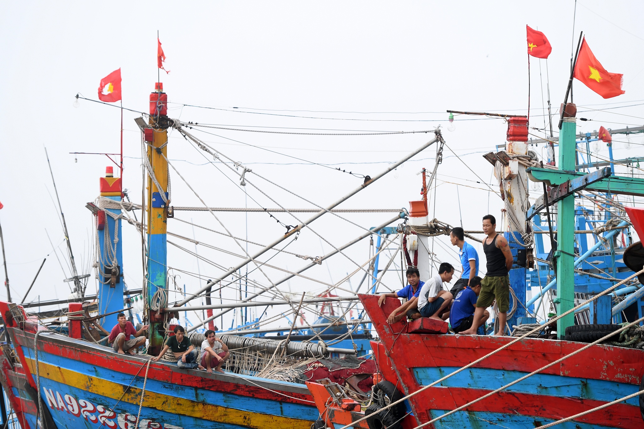 au tau nghin ty trong bao anh 17