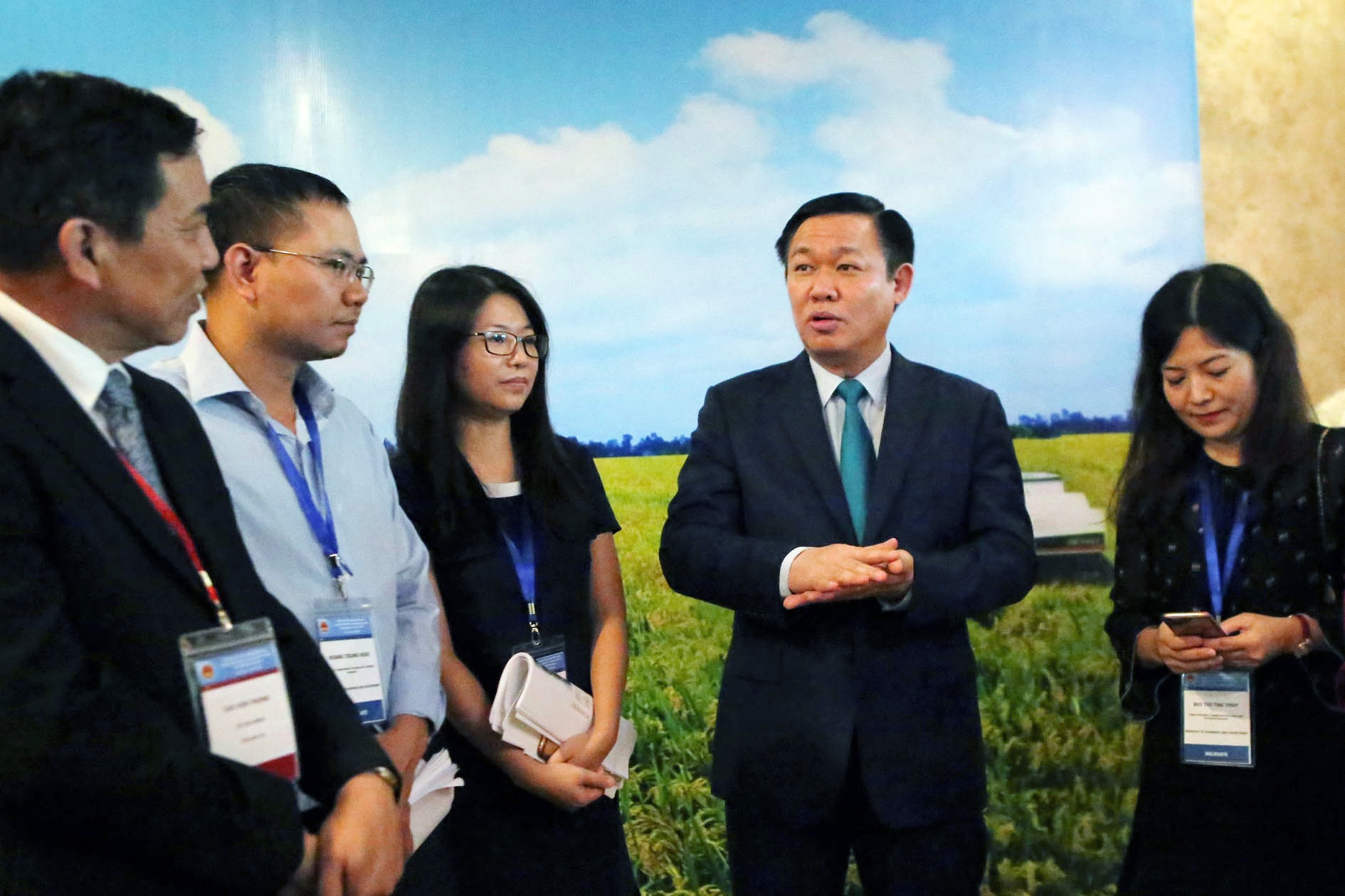 Thu tuong Nguyen Xuan Phuc anh 5