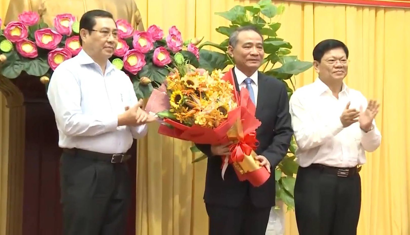 tân bí thư thành ủy Đà Nẵng ảnh 2 tan bi thu thanh uy Da Nang anh 2