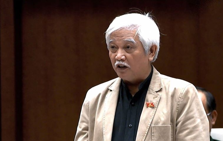 Dung de TP.HCM dang phat trien sam uat thanh tram uat hinh anh