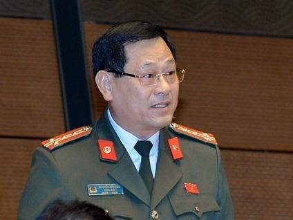 Tranh cai viec 'Facebook, Google phai dat may chu o Viet Nam' hinh anh