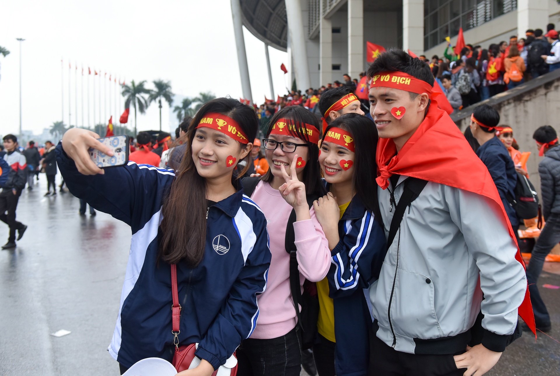 Fanzone My Dinh anh 8